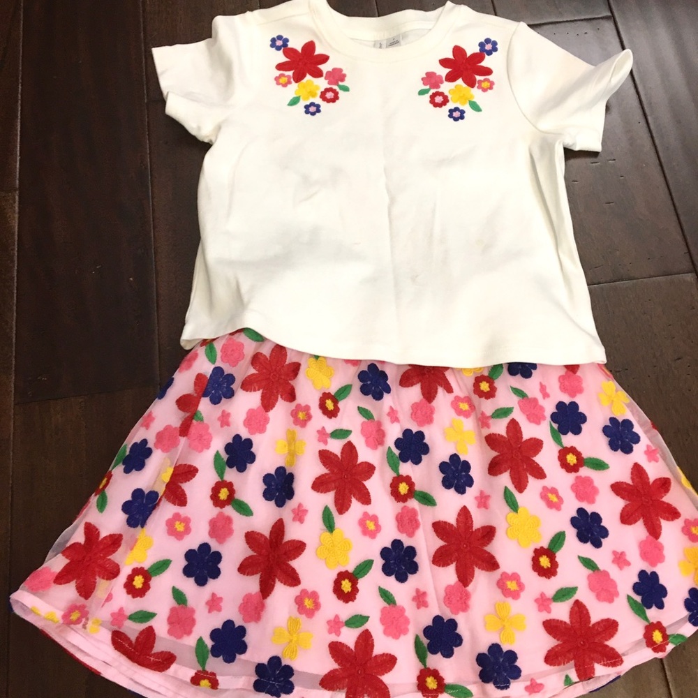 Janie & Jack matching skirt & tee set
